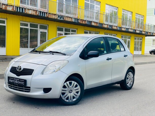 Toyota Yaris II (XP9), 2008 г.