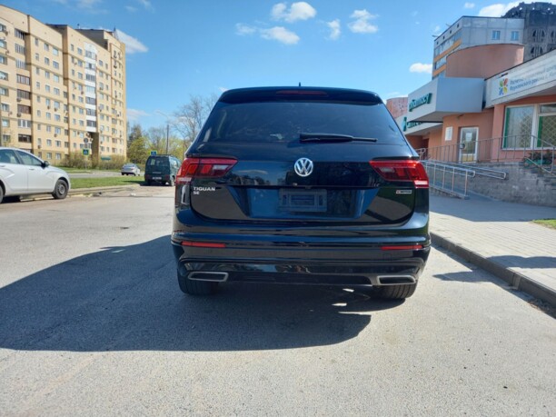 Volkswagen Tiguan II, 7 мест, 2020 г.
