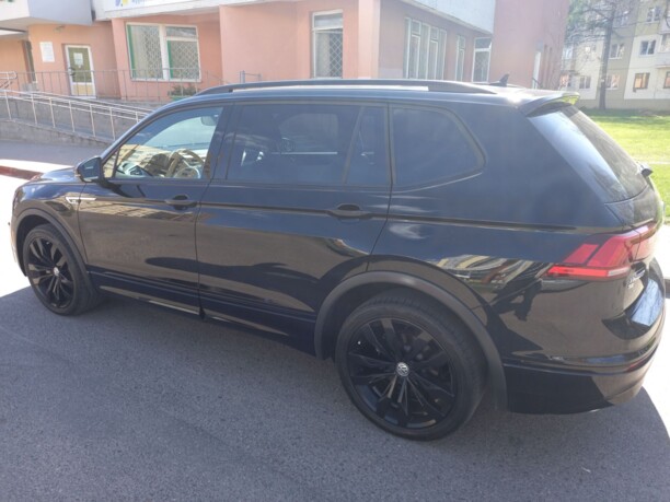 Volkswagen Tiguan II, 7 мест, 2020 г.