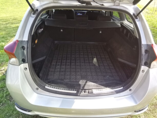 Toyota Auris II (E180) · Рестайлинг, 2017 г.