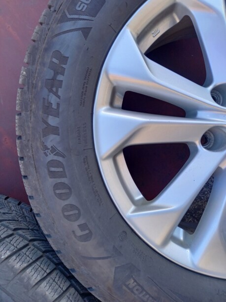 Nissan 7x17 5x114.3 4 шт.