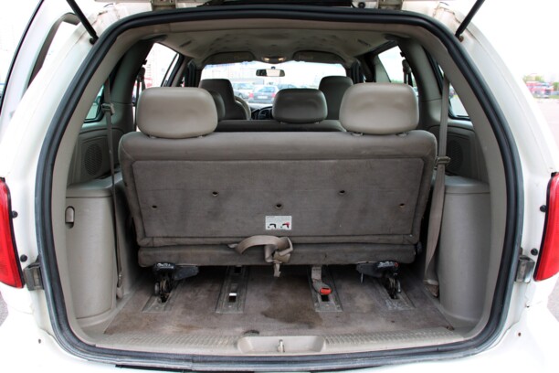 Dodge Caravan IV, 7 мест, 2003 г.