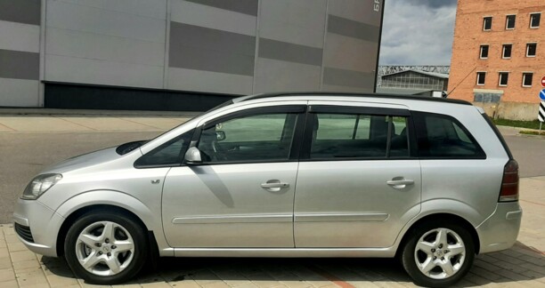Opel Zafira B, 7 мест, 2006 г.