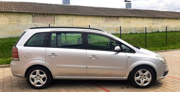 Opel Zafira B, 7 мест, 2006 г.