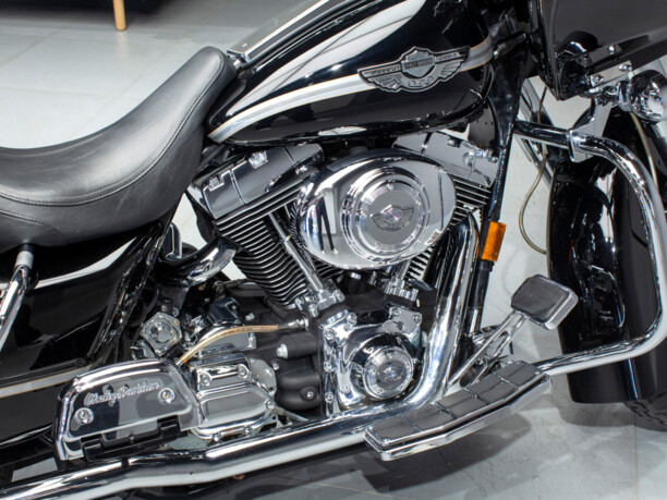 Harley-Davidson Road Glide FLTRI, 2003 г.