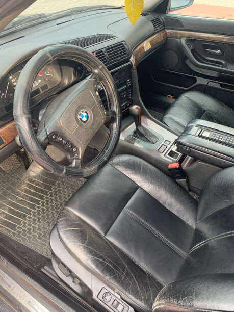 BMW 7 серия E38, 1997 г.