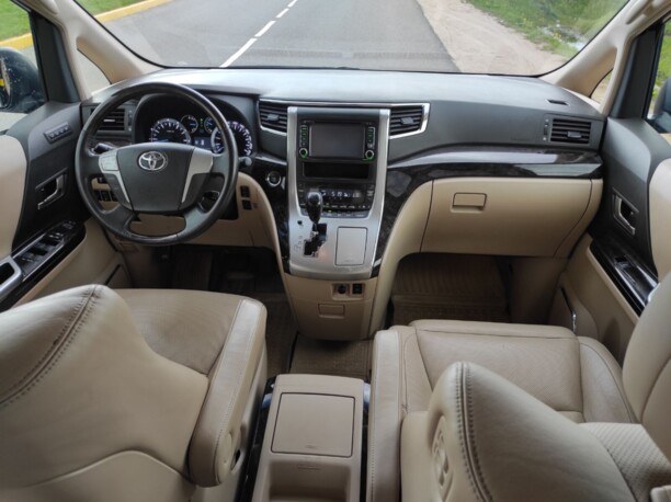 Toyota Alphard II · Рестайлинг, 2012 г.