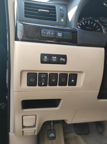 Toyota Alphard II · Рестайлинг, 2012 г.