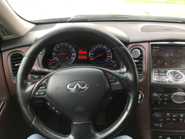 Infiniti EX, 2009 г.