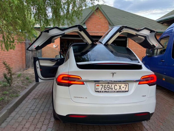 Tesla Model X, 2018 г.