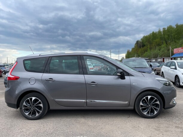 Renault Grand Scenic III · 2-й рестайлинг, 7 мест, 2016 г.