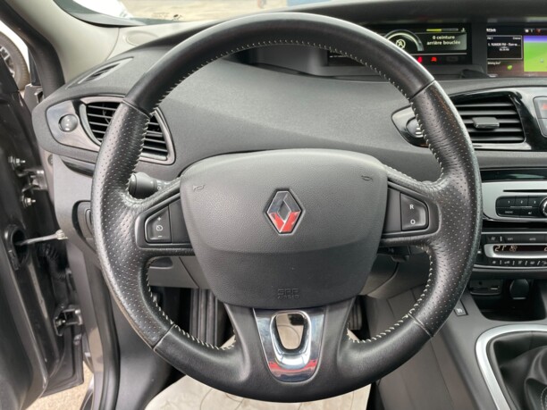 Renault Grand Scenic III · 2-й рестайлинг, 7 мест, 2016 г.