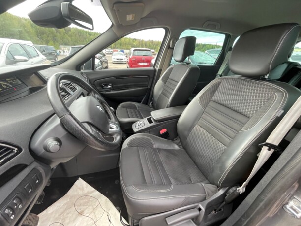 Renault Grand Scenic III · 2-й рестайлинг, 7 мест, 2016 г.