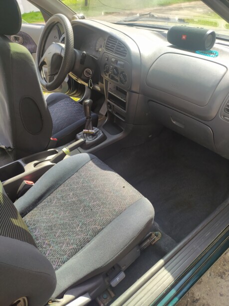 Mitsubishi Colt V, 1998 г.