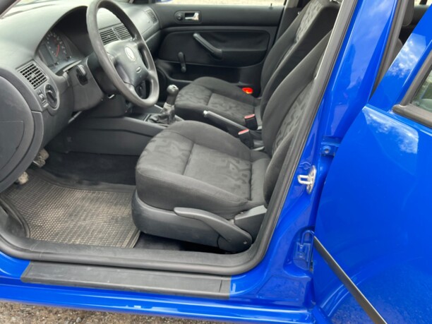 Volkswagen Golf IV, 1999 г.