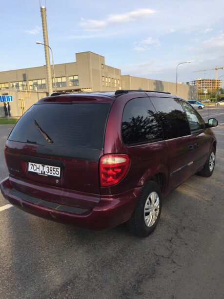 Dodge Caravan IV, 7 мест, 2001 г.