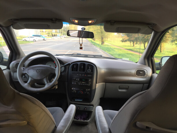 Dodge Caravan IV, 7 мест, 2001 г.