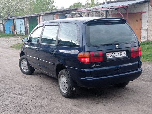 Volkswagen Sharan I, 7 мест, 2000 г.