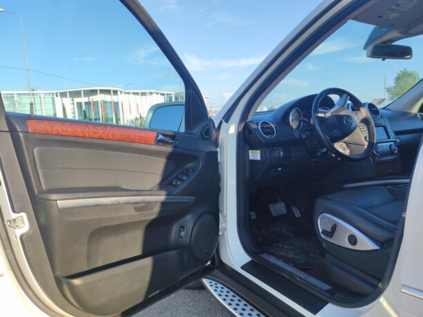 Mercedes-Benz M-Класс W164 · Рестайлинг, 2009 г.