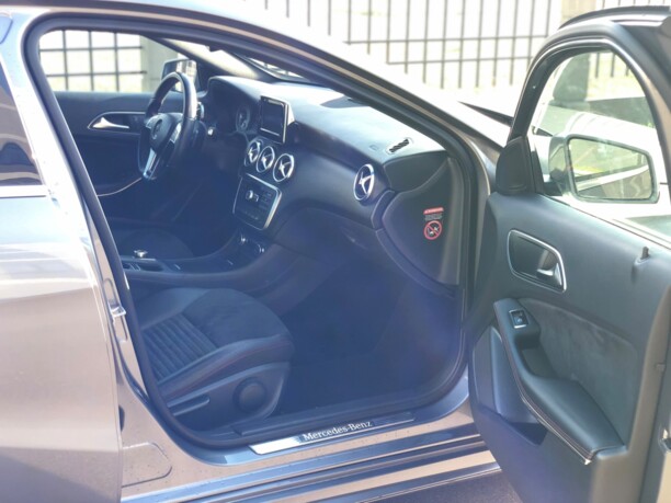 Mercedes-Benz A-Класс W176, 2013 г.