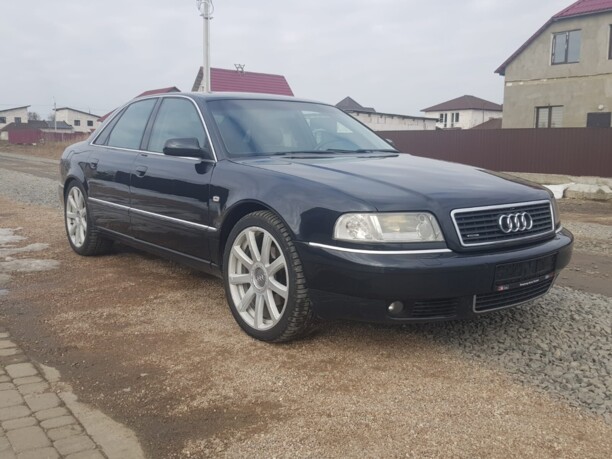 Audi A8 D2, 2001 г.