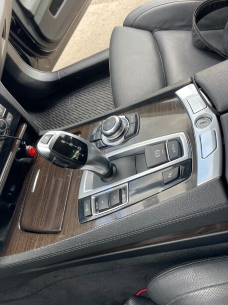 BMW 7 серия F01, F04, 2009 г.