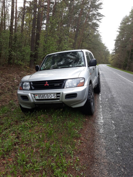 Mitsubishi Pajero III, 7 мест, 2000 г.