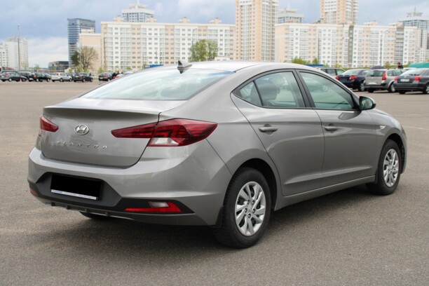 Hyundai Elantra AD · Рестайлинг, 2020 г.