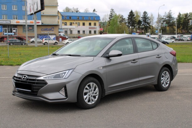 Hyundai Elantra AD · Рестайлинг, 2020 г.