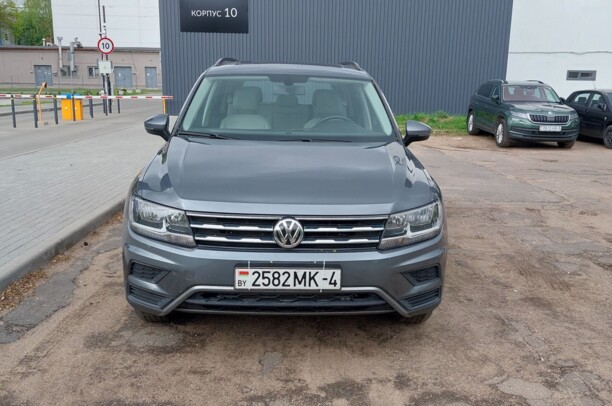 Volkswagen Tiguan II, 7 мест, 2018 г.