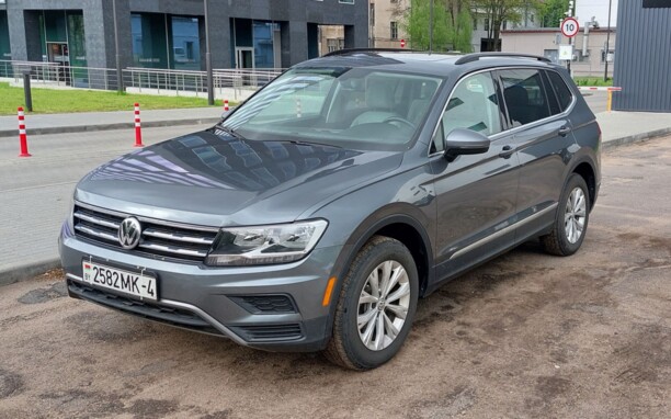 Volkswagen Tiguan II, 7 мест, 2018 г.