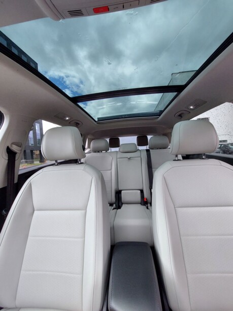 Volkswagen Tiguan II, 7 мест, 2018 г.