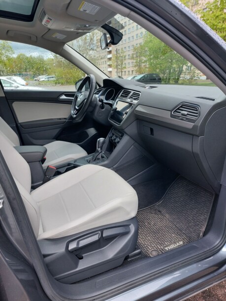Volkswagen Tiguan II, 7 мест, 2018 г.