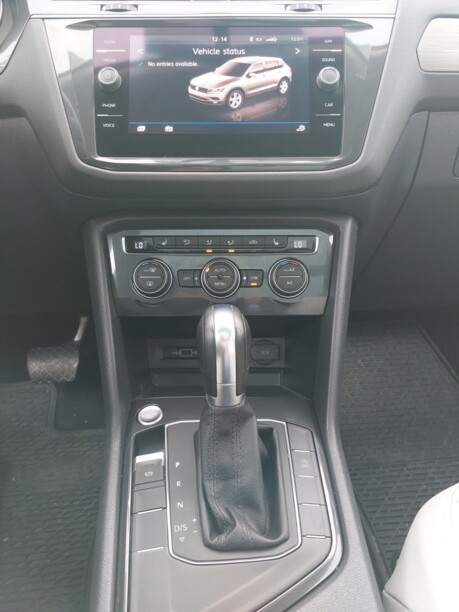 Volkswagen Tiguan II, 7 мест, 2018 г.