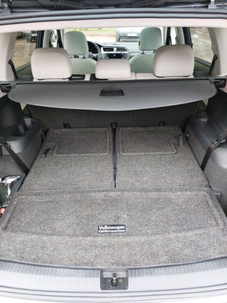 Volkswagen Tiguan II, 7 мест, 2018 г.