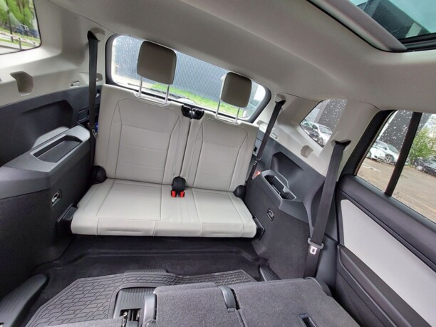 Volkswagen Tiguan II, 7 мест, 2018 г.