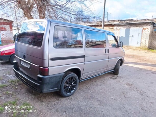 Volkswagen Transporter T4, 1993 г.