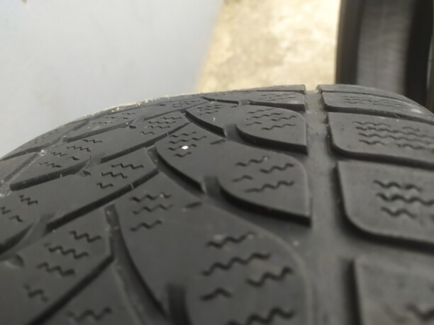 Легковые шины Lassa Snoways 215/55 R17 4 шт.