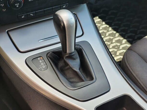 BMW 3 серия E90, E91, E92, E93, 2005 г.