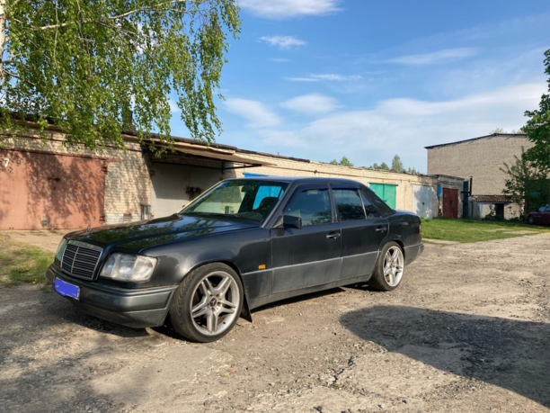 Mercedes-Benz E-Класс W124, S124, C124, A124, 1990 г.