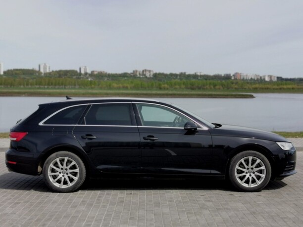 Audi A4 B9, 2017 г.
