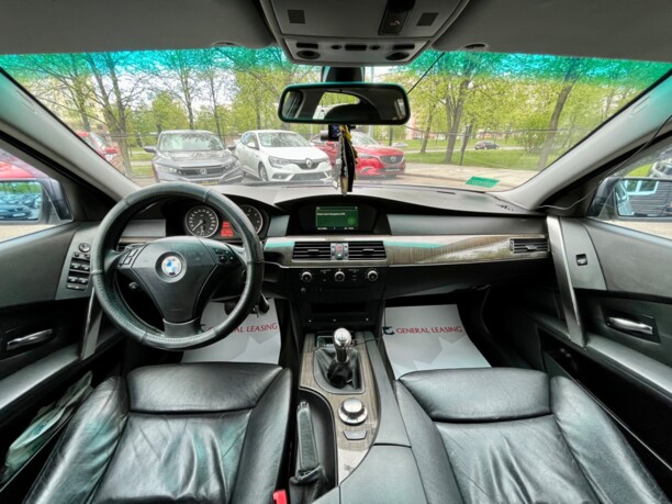 BMW 5 серия E60, E61, 2003 г.