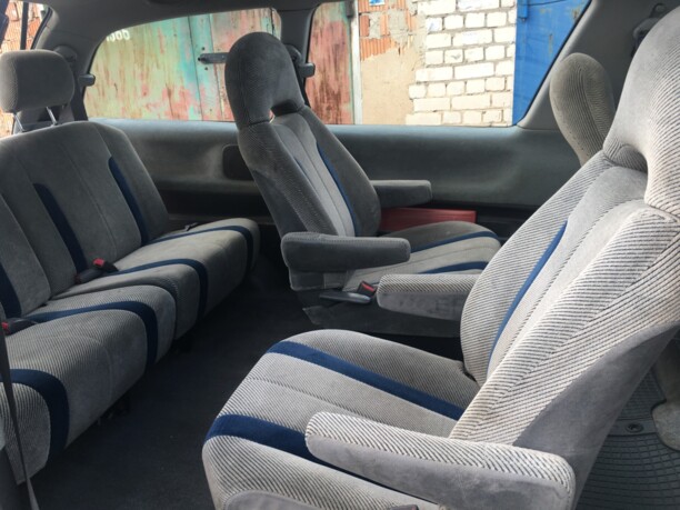 Toyota Previa I (XR10, XR20), 7 мест, 1992 г.