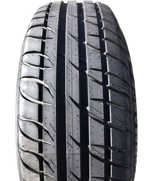 Легковые шины Taurus High Perfomance 195/65 R15 4 шт.