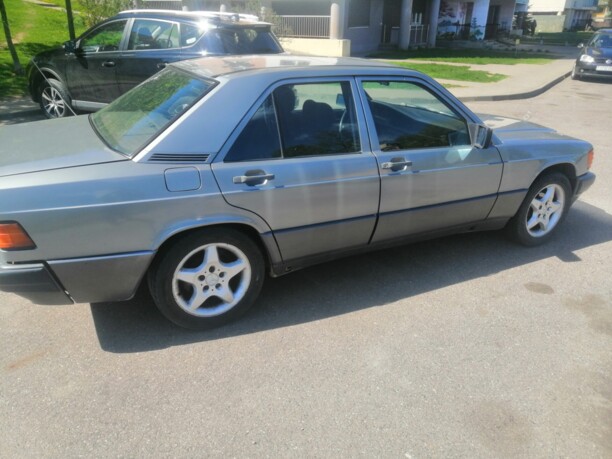 Mercedes-Benz 190 (W201), 1989 г.