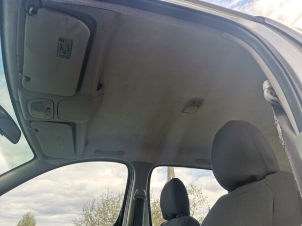 Toyota Yaris Verso, 2001 г.