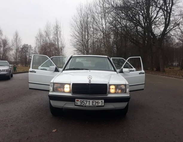 Mercedes-Benz 190 (W201), 1983 г.