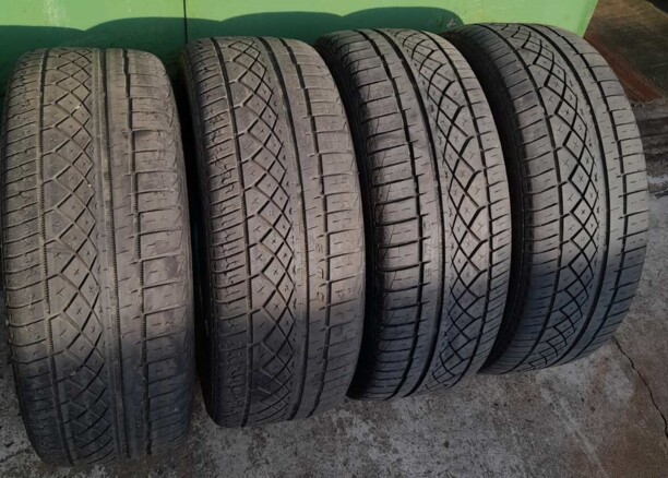 Легковые шины Continental ExtremeContact DWS 205/50 R17 4 шт.