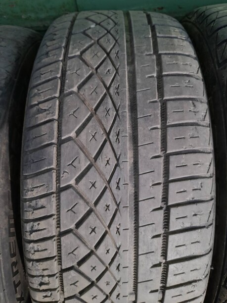 Легковые шины Continental ExtremeContact DWS 205/50 R17 4 шт.