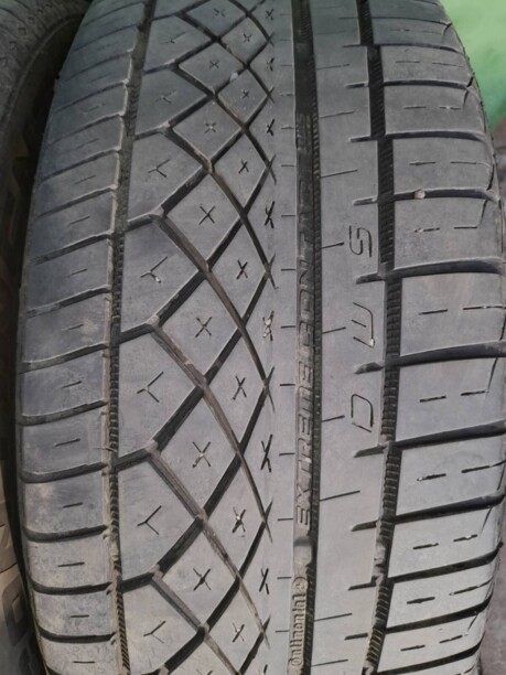 Легковые шины Continental ExtremeContact DWS 205/50 R17 4 шт.